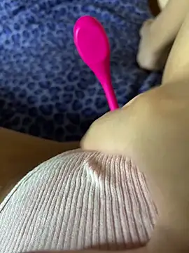 Snapshot of Esmeralda-berrys chatting on 01.06.26 Esmeralda-berrys online show from 01.06.26