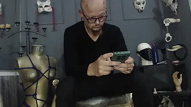 Snapshot of zain_kreigger chatting on 03.29.26 zain kreigger online show from 03.29.26