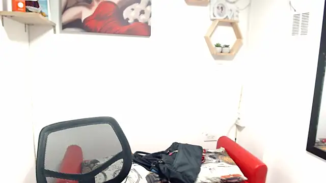 DIVAX MONSERRAT online show from 02.28.26