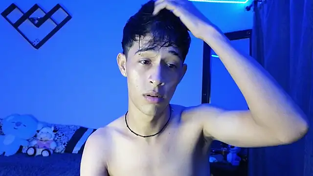 Snapshot of Danny_cute_05 chatting on 09.09.25 Danny cute 05 online show from 09.09.25