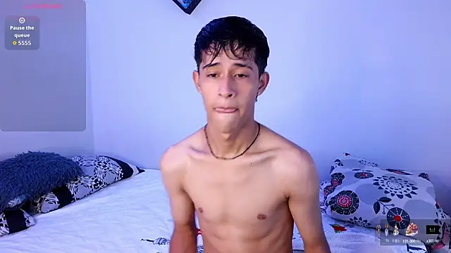 Snapshot of Danny_cute_05 chatting on 10.04.25 Danny cute 05 online show from 10.04.25