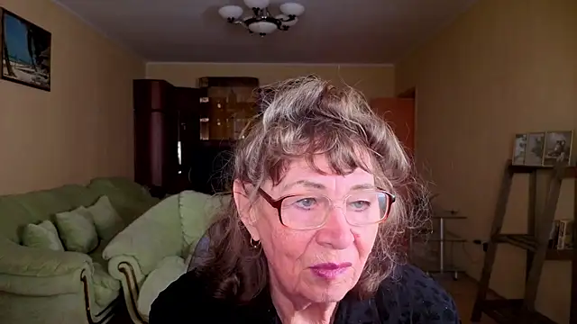 Snapshot of Betty_Brick chatting on 01.15.26 Betty Brick online show from 01.15.26