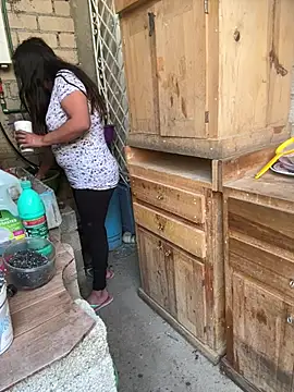 Snapshot of karysweetbeaury chatting on 02.13.26 karysweetbeaury online show from 02.13.26