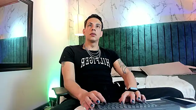 Dustin Sonne online show from 06.08.26