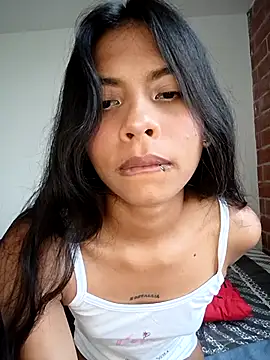 Snapshot of NovaTemptress chatting on 11.27.25 NovaTemptress online show from 11.27.25