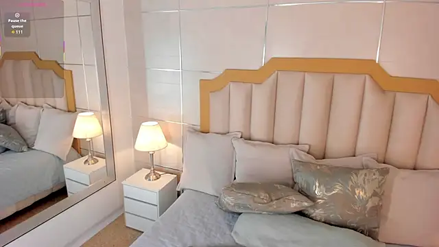 MaddieParker online show from 10.19.25