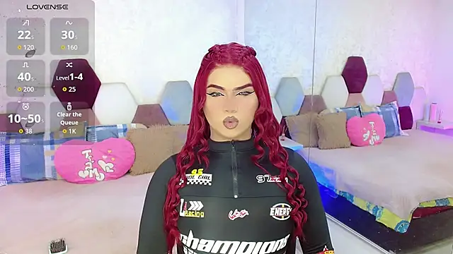 kushina uzumaki75 online show from 10.30.25