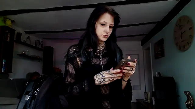 Snapshot of Seductively4_20 chatting on 07.04.26 Seductively4 20 online show from 07.04.26
