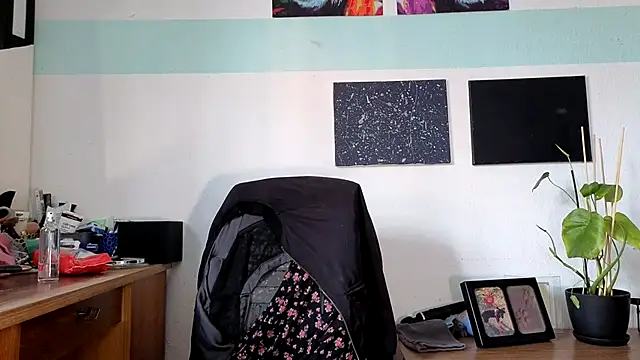 Snapshot of Seductively4_20 chatting on 07.30.26 Seductively4 20 online show from 07.30.26