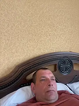 Snapshot of ReginaAndGordon chatting on 03.26.26 ReginaAndGordon online show from 03.26.26