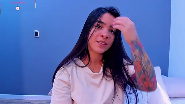 Snapshot of KamilaBetancourt chatting on 06.12.26 KamilaBetancourt online show from 06.12.26
