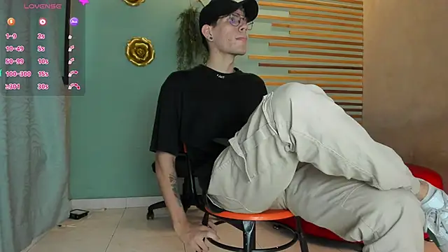 david huge online show from 10.02.25