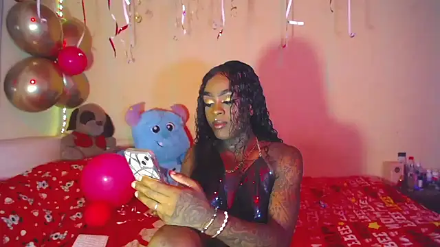 pink 7777 online show from 11.14.25