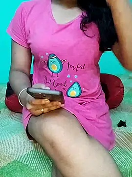 Snapshot of Arshii chatting on 09.08.25 Arshii online show from 09.08.25