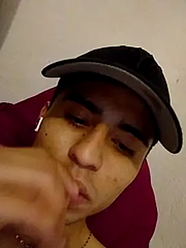 Snapshot of RSantilMorgt chatting on 04.02.26 RSantilMorgt online show from 04.02.26