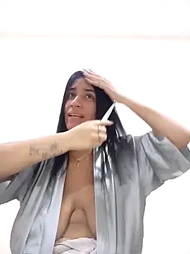 Samantha hotly online show from 09.27.25