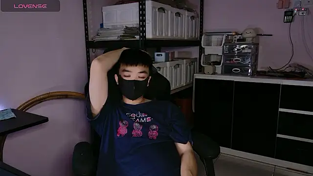 Snapshot of doggyman523 chatting on 01.09.26 doggyman523 online show from 01.09.26