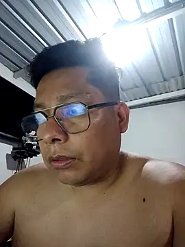 Snapshot of Napoleon246 chatting on 10.26.25 Napoleon246 online show from 10.26.25