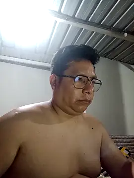 Snapshot of Napoleon246 chatting on 11.26.25 Napoleon246 online show from 11.26.25