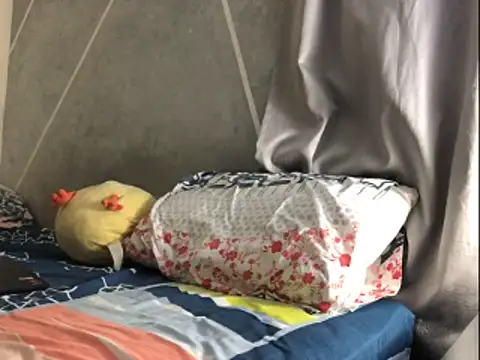 Snapshot of Cesar_Augusto chatting on 03.26.26 Cesar Augusto online show from 03.26.26