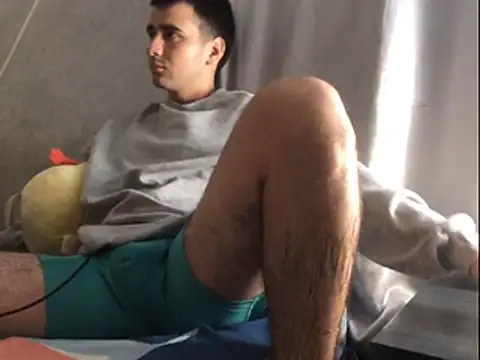 Snapshot of Cesar_Augusto chatting on 03.29.26 Cesar Augusto online show from 03.29.26