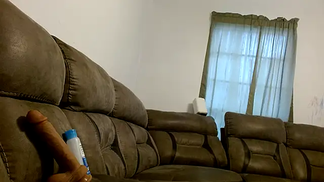 Snapshot of carlithefreak chatting on 01.13.25 carlithefreak online show from 01.13.25