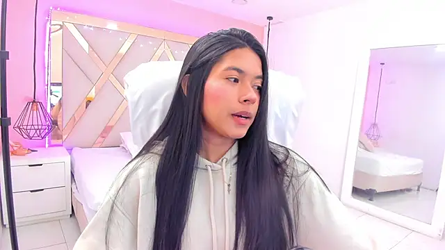 samantaa shy online show from 05.04.26