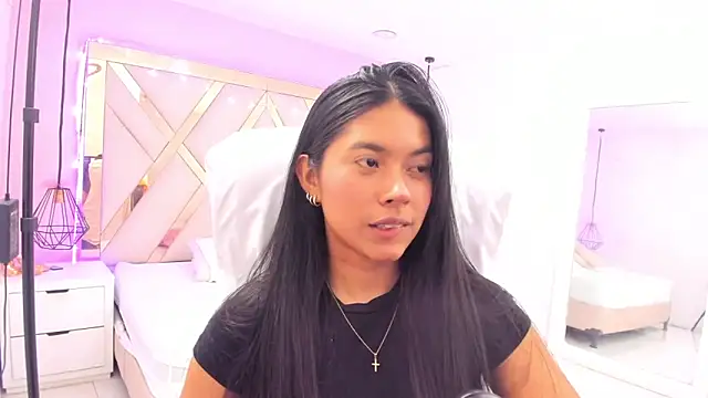 samantaa shy online show from 05.05.26
