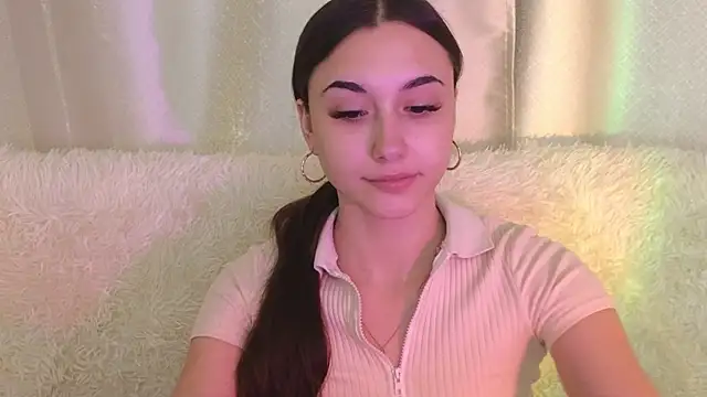 MelissaPristine online show from 10.18.25