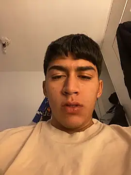 Snapshot of BadboyXXXMZ chatting on 02.01.26 BadboyXXXMZ online show from 02.01.26