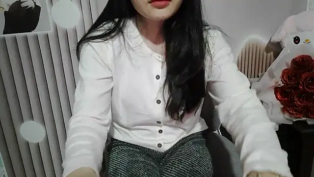 Emachiii online show from 11.28.25