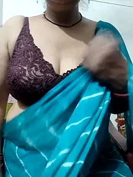 Snapshot of Cuty_siya_143 chatting on 09.13.25 Cuty siya 143 online show from 09.13.25