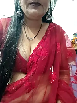 Snapshot of Cuty_siya_143 chatting on 10.05.25 Cuty siya 143 online show from 10.05.25