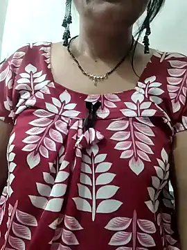 Snapshot of Cuty_siya_143 chatting on 10.07.25 Cuty siya 143 online show from 10.07.25