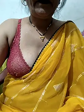 Snapshot of Cuty_siya_143 chatting on 11.11.25 Cuty siya 143 online show from 11.11.25