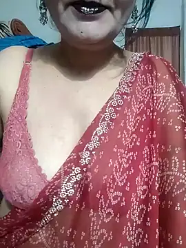 Snapshot of Cuty_siya_143 chatting on 01.14.26 Cuty siya 143 online show from 01.14.26