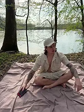 Snapshot of Airelle chatting on 03.21.26 Airelle online show from 03.21.26