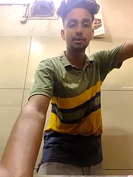 Snapshot of Irfan_irfan chatting on 10.08.25 Irfan irfan online show from 10.08.25