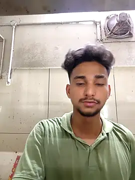 Snapshot of Irfan_irfan chatting on 10.10.25 Irfan irfan online show from 10.10.25