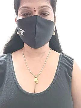 shivani27 online show from 10.08.25