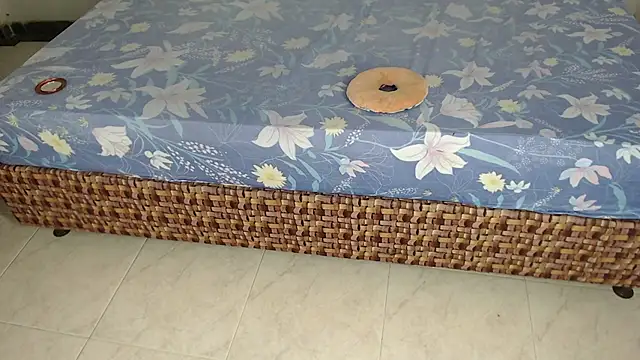 AntonelaMorriz online show from 09.18.25