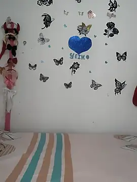 AntonelaMorriz online show from 12.04.25