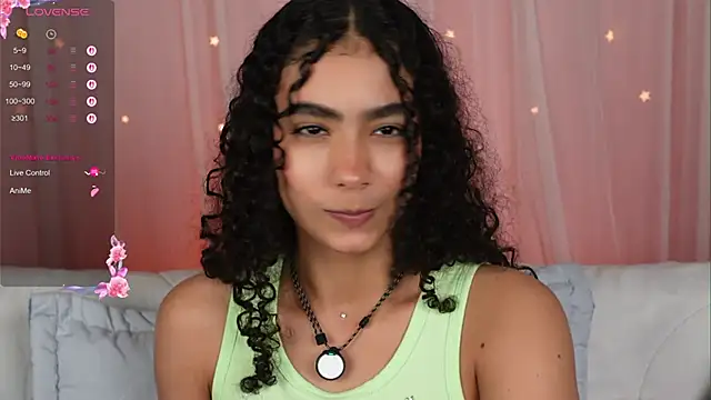 Victoria Curly online show from 10.11.25