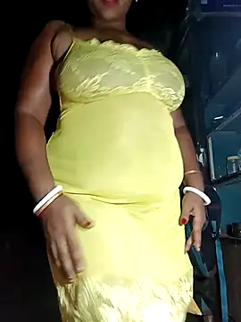 Snapshot of Nude-Priya2 chatting on 10.13.25 Nude-Priya2 online show from 10.13.25