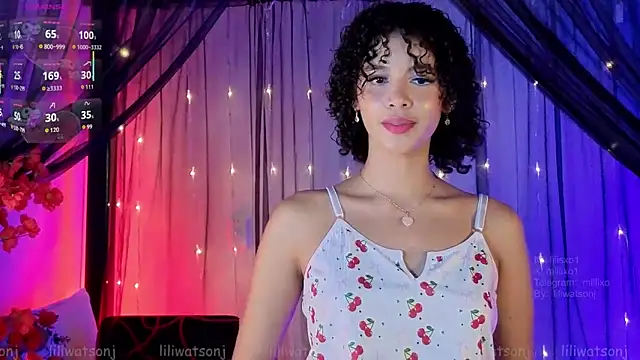 Snapshot of lilijwatson chatting on 12.20.25 lilijwatson online show from 12.20.25