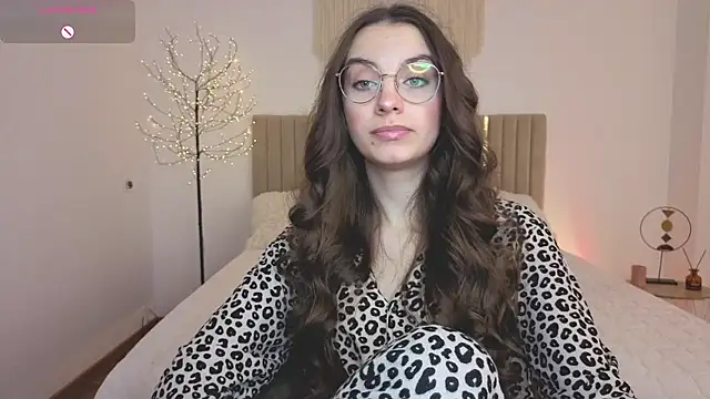 Real cutie1 online show from 04.25.26