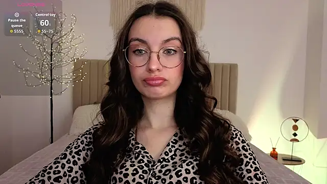 Real cutie1 online show from 06.12.26