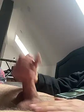 Snapshot of musti312 chatting on 12.18.25 musti312 online show from 12.18.25