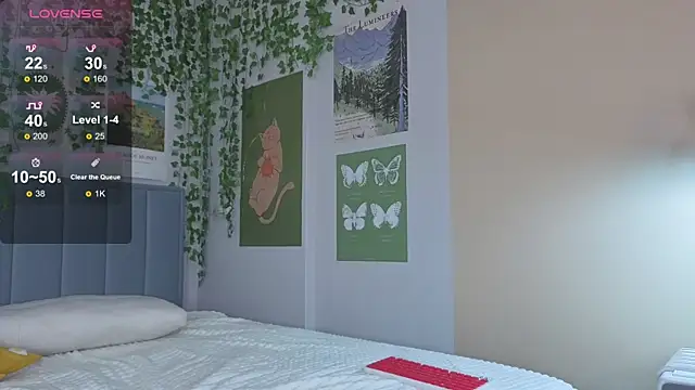 Snapshot of Ashley_Pierce chatting on 09.18.25 Ashley Pierce online show from 09.18.25