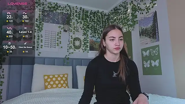 Snapshot of Ashley_Pierce chatting on 09.22.25 Ashley Pierce online show from 09.22.25